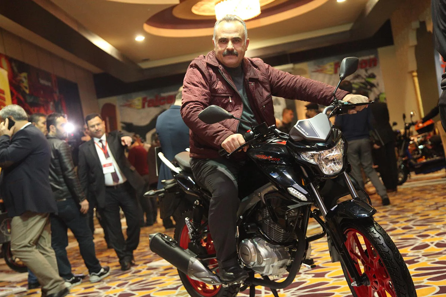 FALCON MOTOSİKLET & BİSİKLET proje uygulaması 8